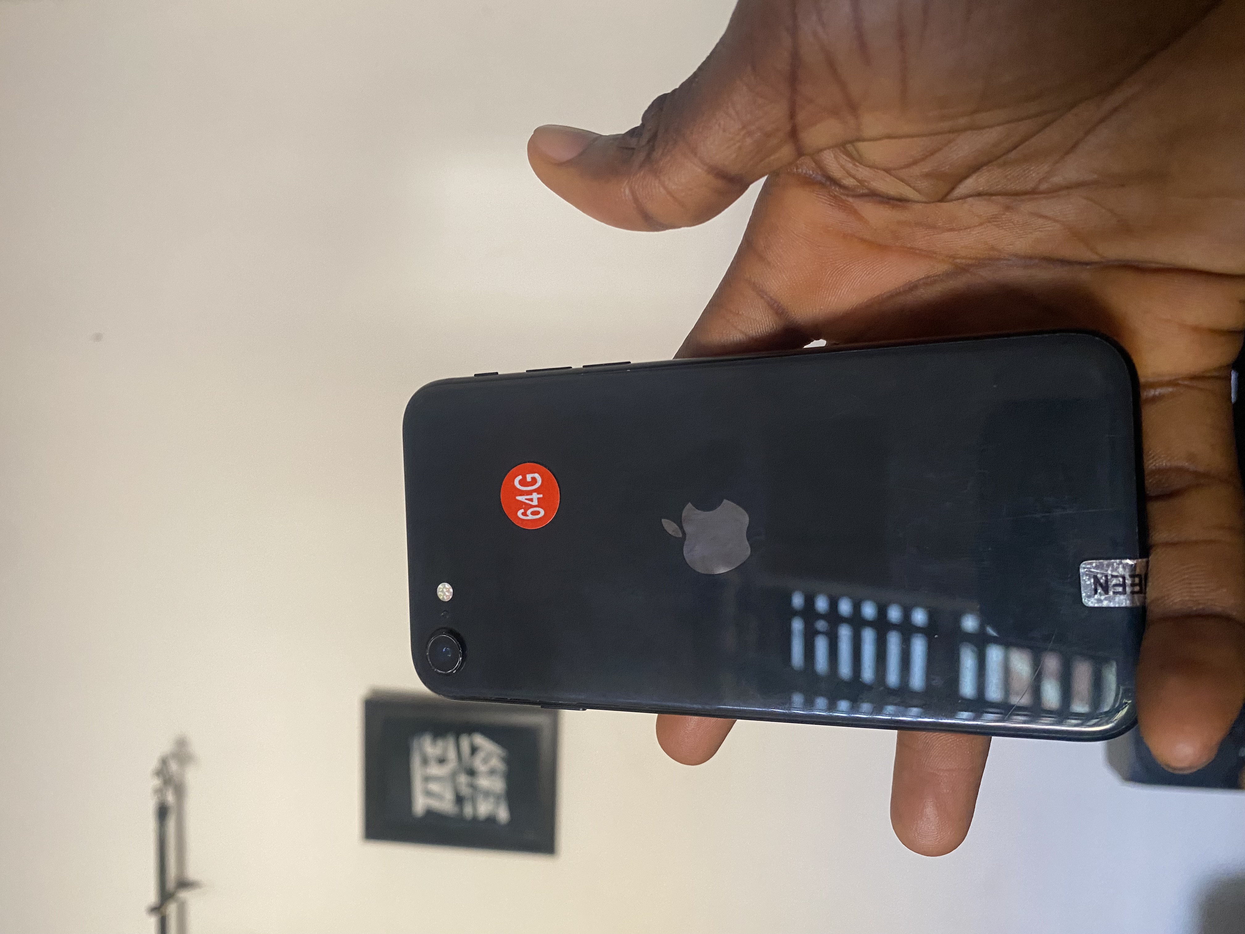 iPhone SE 64gb